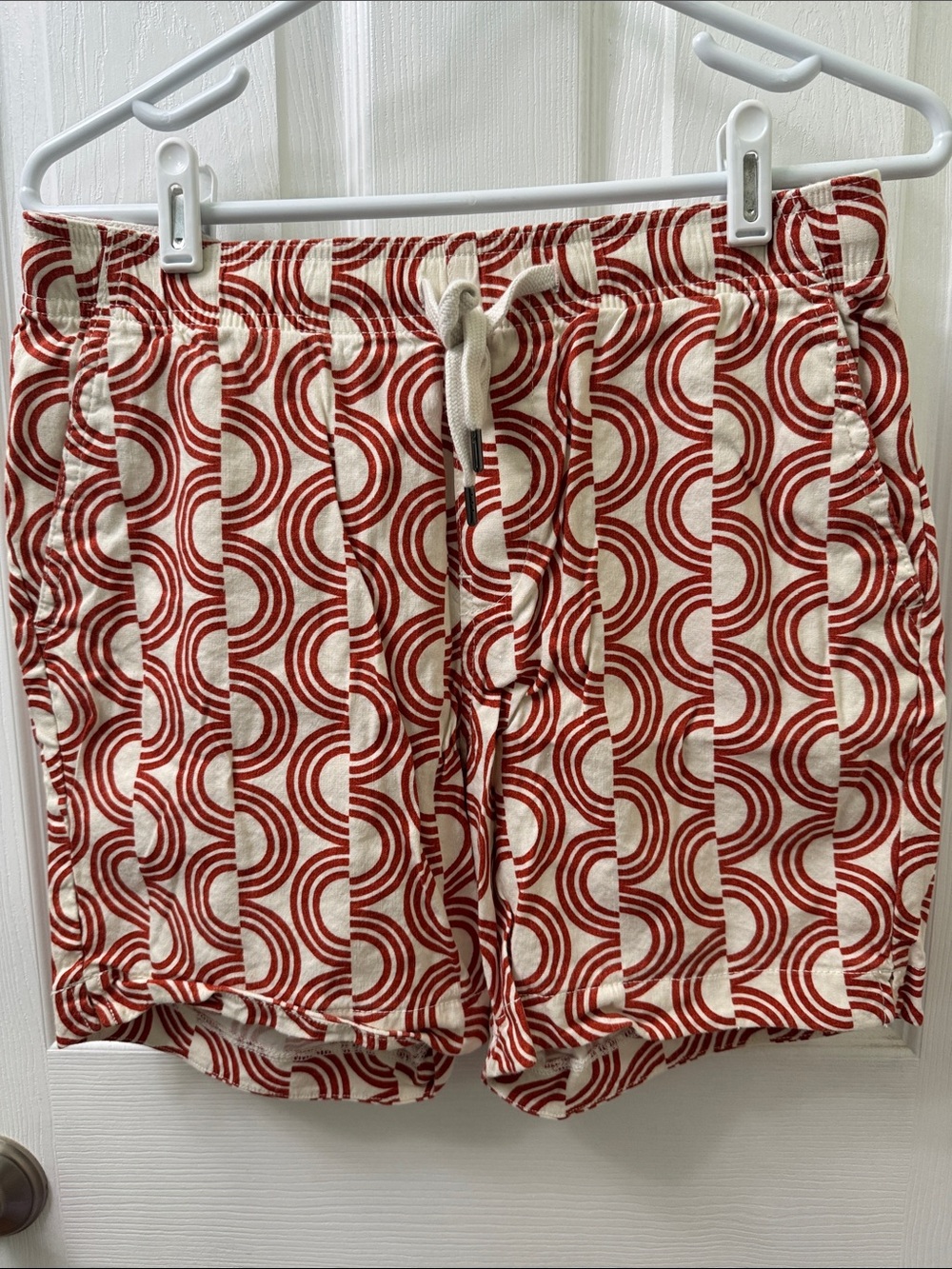 Men’s Red Patterned Drawstring Shorts